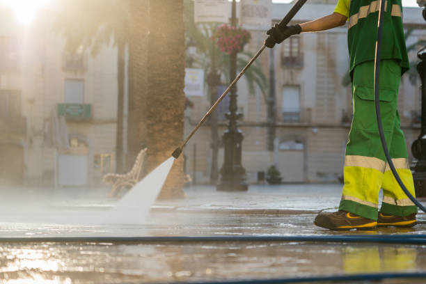 Best Driveway Pressure Washing  in Henderson, KY